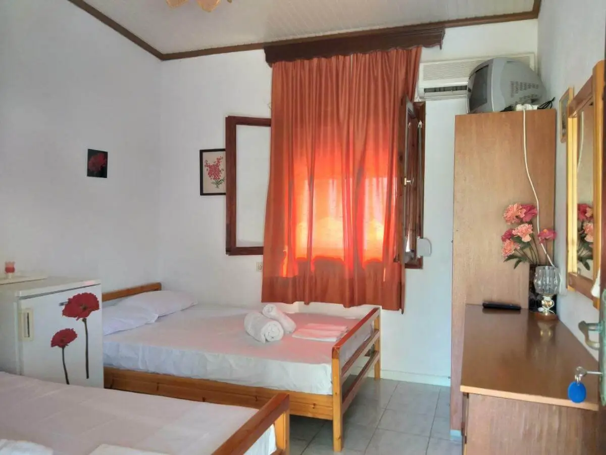 Quadruple Room Sea View Bungalows Thasssos (1)
