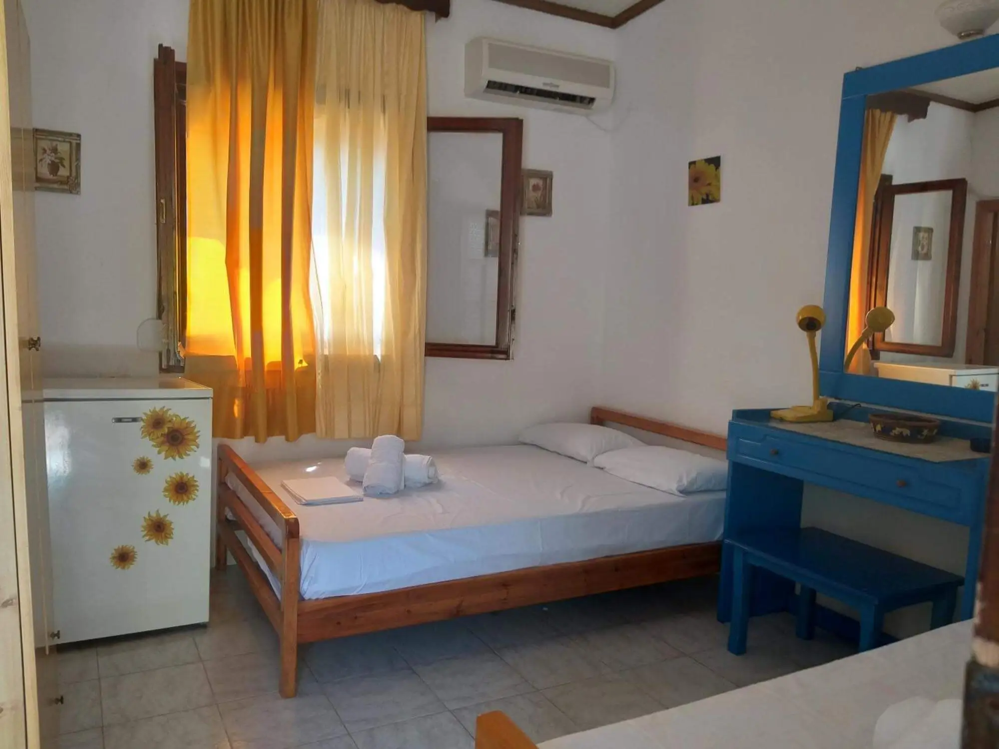 Triple Room Sea View Bungalows (5)